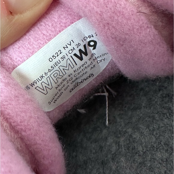 allbirds Women's Wool Runner Mizzles in Buoyant Pink (Size 9) - Picture 10 of 12